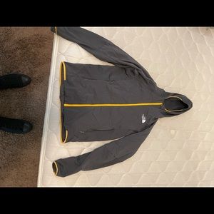 Men’s North Face Ventrix jacket size small